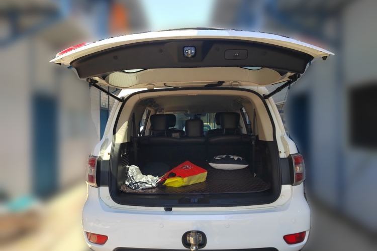 Used Nissan Patrol  Trunk