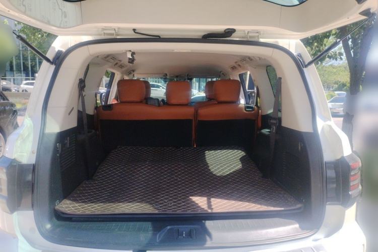Used Nissan Patrol  Trunk