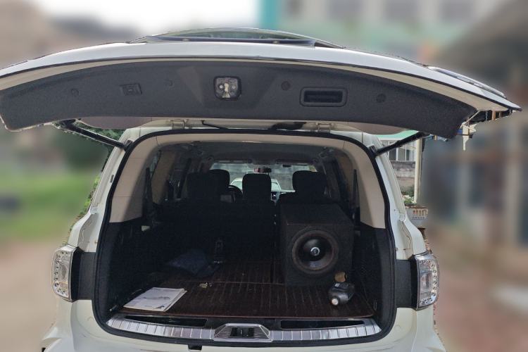 Used Nissan Patrol 2018 4.0L LinkedIn Edition Trunk
