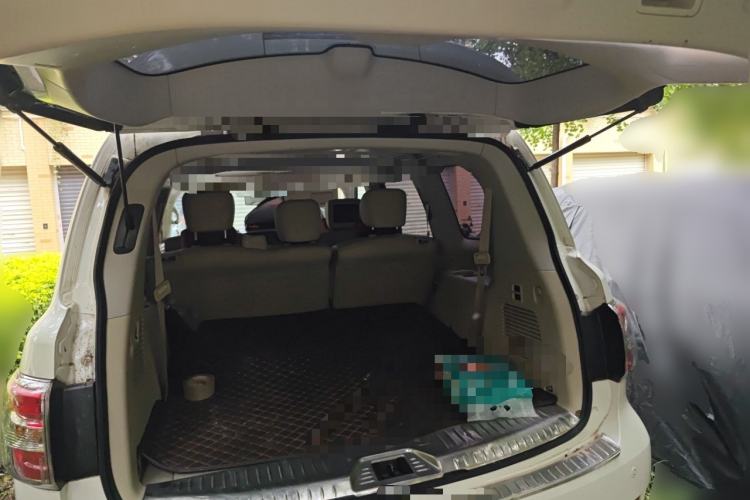 Used Nissan Patrol 2018 4.0L Flagship Model Trunk