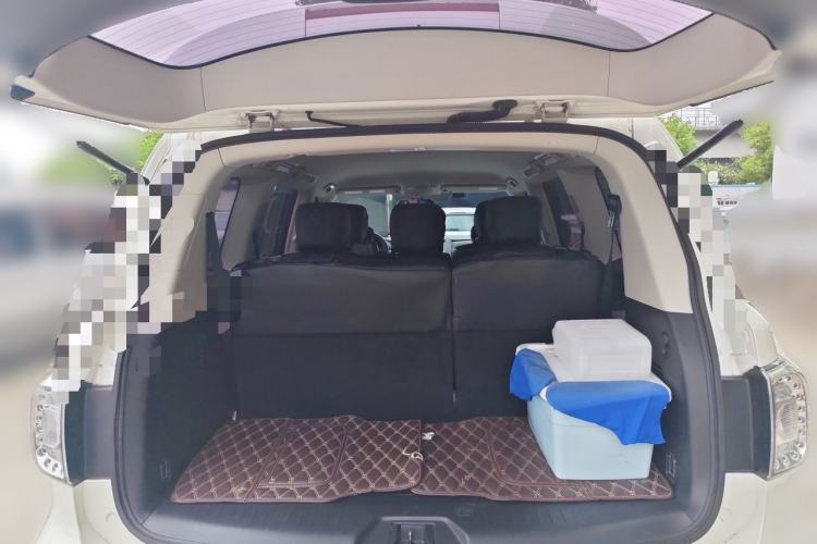 Used Nissan Patrol  Trunk