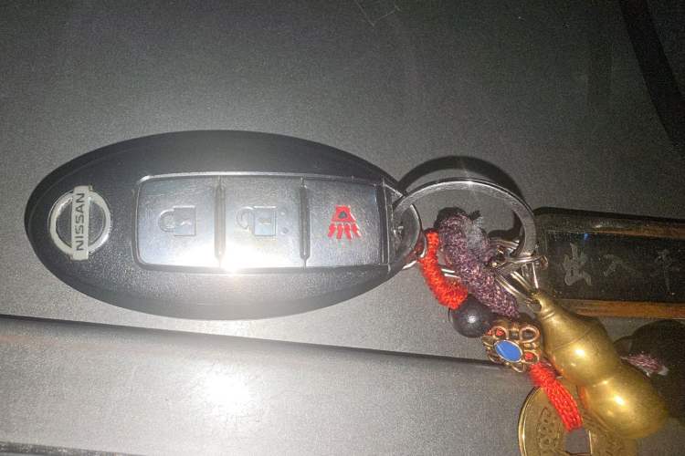 Used Nissan Patrol 2018 4.0L LinkedIn Edition Vehicle Key