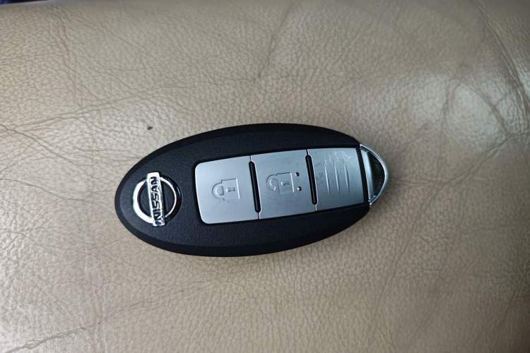 Used Nissan Patrol  Vehicle Key