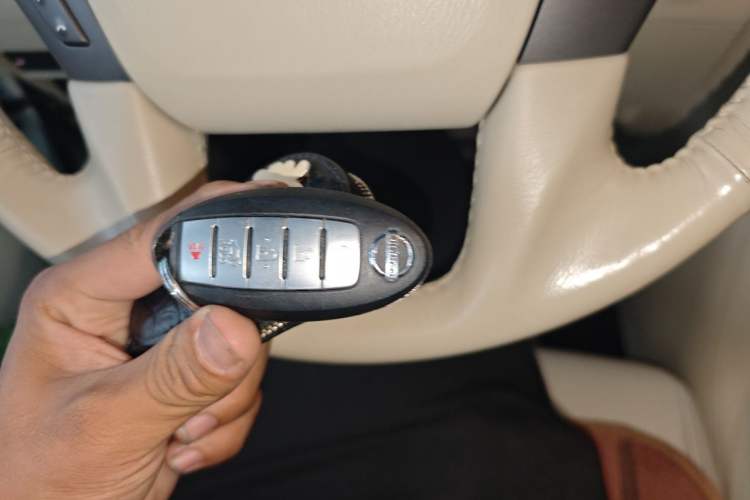 Used Nissan Patrol 2018 4.0L Flagship Version Vehicle Key