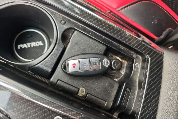 Used Nissan Patrol 2018 4.0L LinkedIn Edition Vehicle Key