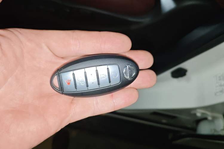 Used Nissan Patrol  Vehicle Key