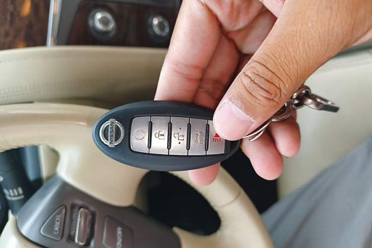 Used Nissan Patrol  Vehicle Key
