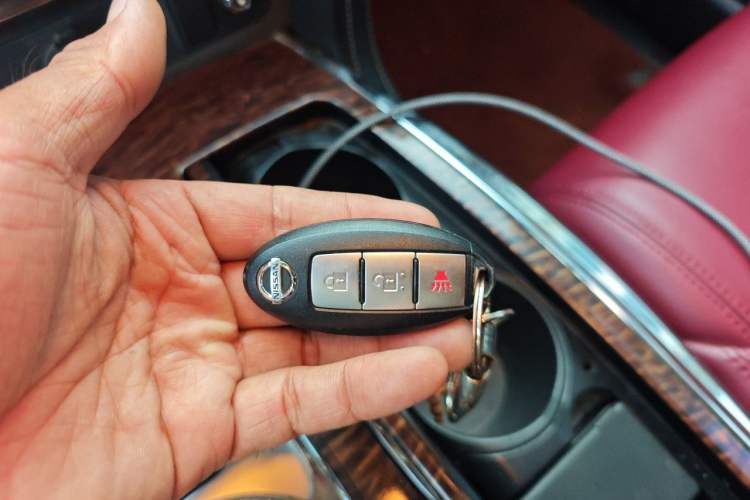 Used Nissan Patrol  Vehicle Key