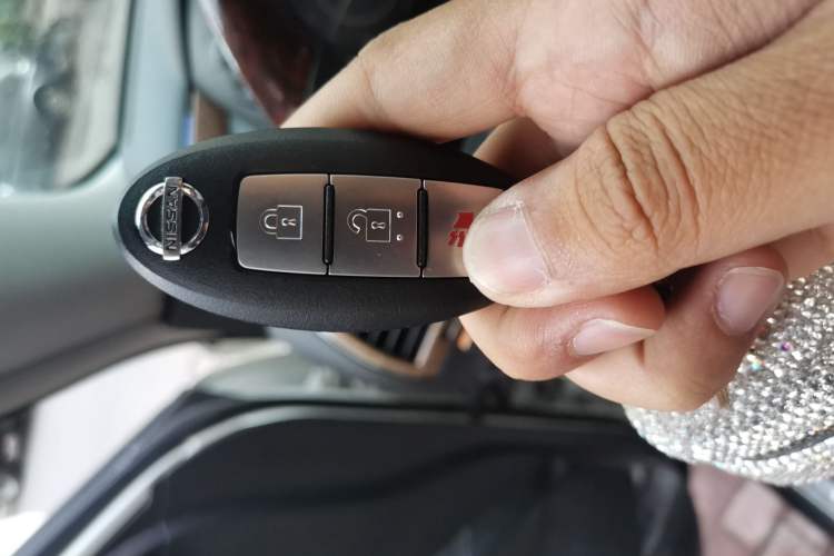 Used Nissan Patrol  Vehicle Key