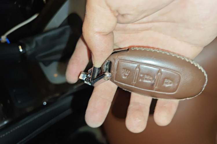 Used Nissan Patrol  Vehicle Key