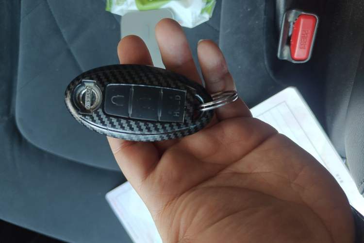 Used Nissan Patrol 2018 4.0L LinkedIn Edition Vehicle Key