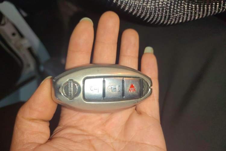 Used Nissan Patrol 2018 4.0L Automatic 7-Seater Middle East Version Vehicle Key