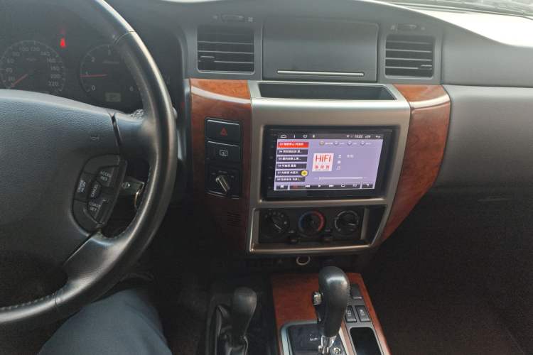 Used Nissan Patrol 2018 Y61 4.8L Automatic 5-Door Safari Middle East Audio And AC Panel