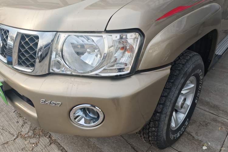 Used Nissan Patrol 2018 Y61 4.8L Automatic 5-Door Safari Middle East Left Front Headlight