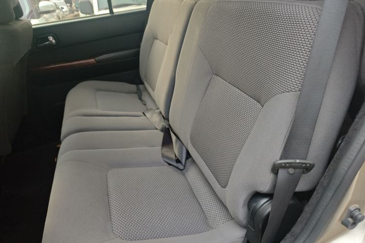 Used Nissan Patrol 2018 Y61 4.8L Automatic 5-Door Safari Middle East Left Rear Seat