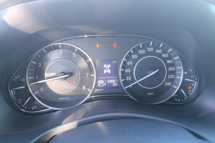 Used Nissan Patrol  Instrument Cluster