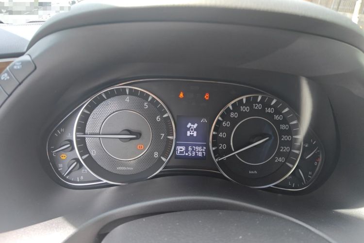Used Nissan Patrol  Instrument Cluster