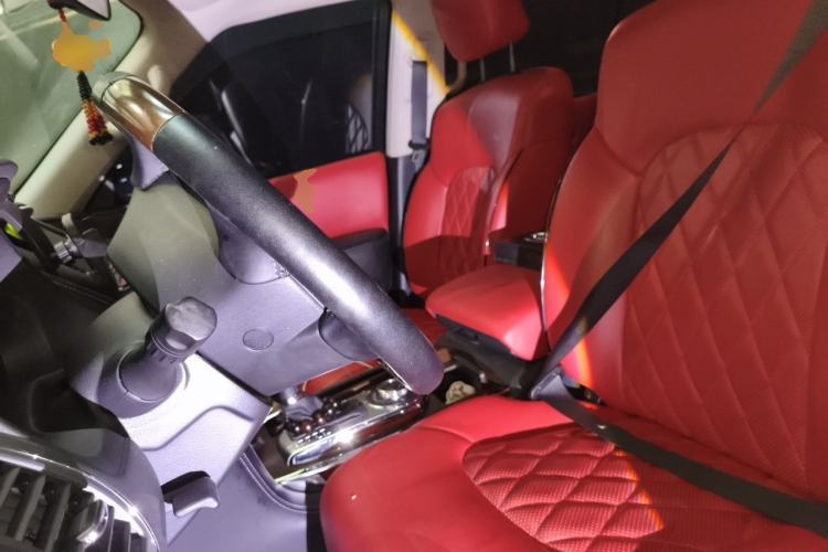 Used Nissan Patrol  Left Front Seat