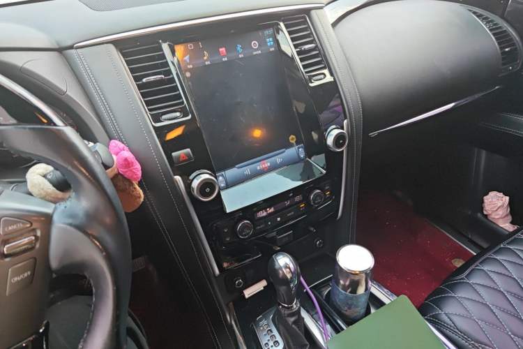 Used Nissan Patrol  Audio And AC Panel