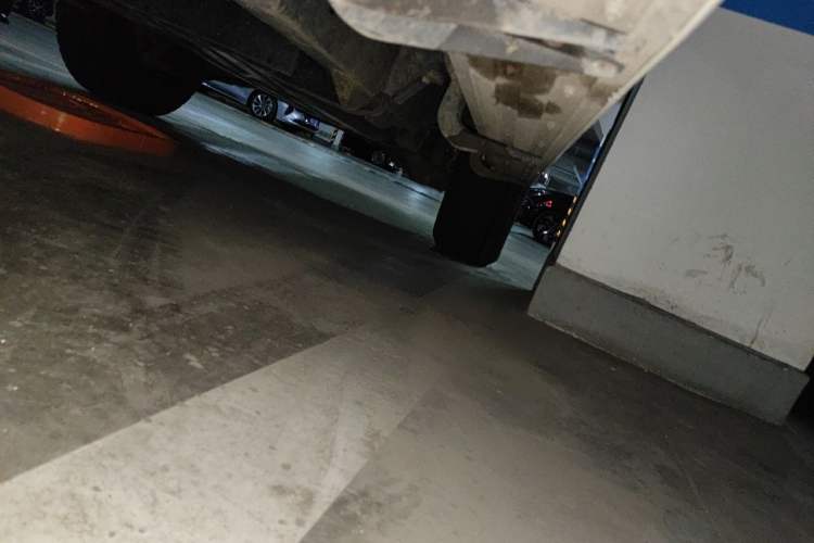 Used Nissan Patrol  Chassis Front Left