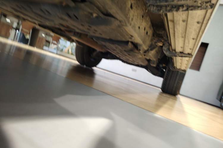 Used Nissan Patrol  Chassis Front Left