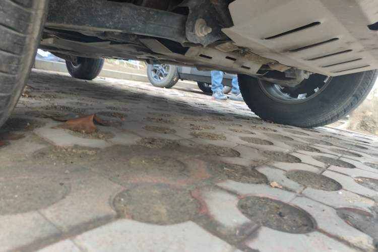 Used Nissan Patrol 2019 Y62 4.0L SE-T2 Middle East Chassis Front Right