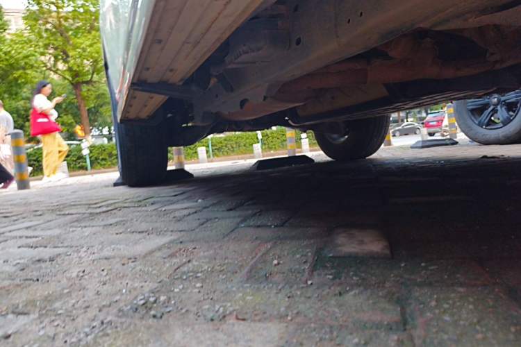 Used Nissan Patrol 2019 Y62 4.0L SE-T1 Middle East Chassis Front Right