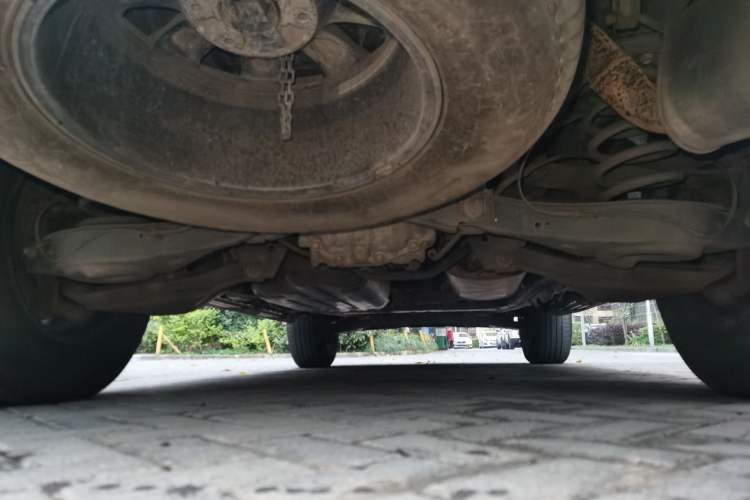 Used Nissan Patrol 2019 Y62 4.0L SE-T1 Middle East Chassis Rear