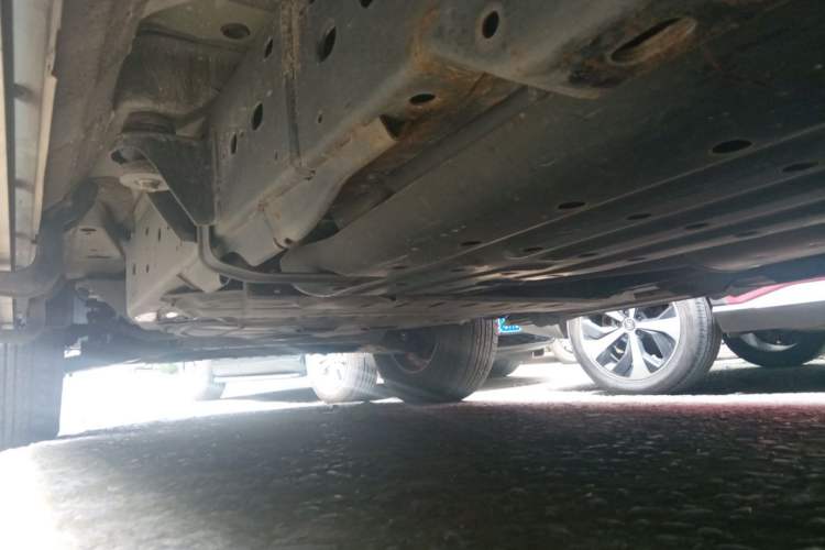 Used Nissan Patrol 2019 Y62 4.0L SE-T1 Middle East Chassis Rear Left