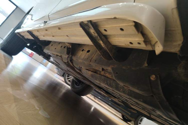 Used Nissan Patrol  Chassis Rear Left