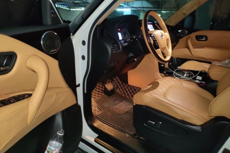 Used Nissan Patrol  Driver Seat