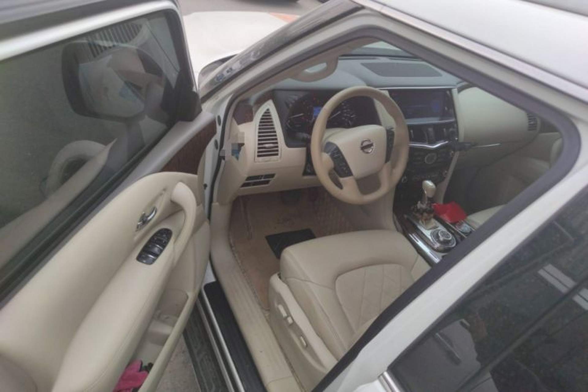 Used Nissan Patrol  Driver Seat