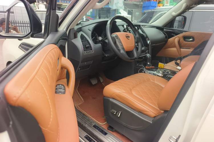 Used Nissan Patrol  Driver Seat
