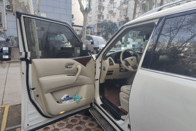 Used Nissan Patrol 2019 Y62 4.0L SE-T2 Middle East Driver Seat