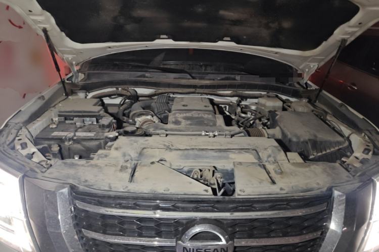 Used Nissan Patrol 2019 Y62 4.0L SE-T1 Middle East Engine Bay