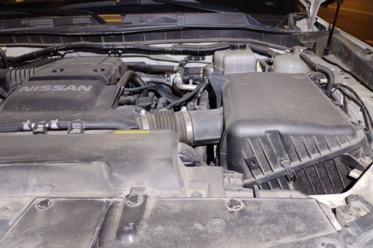 Used Nissan Patrol  Engine Bay Left
