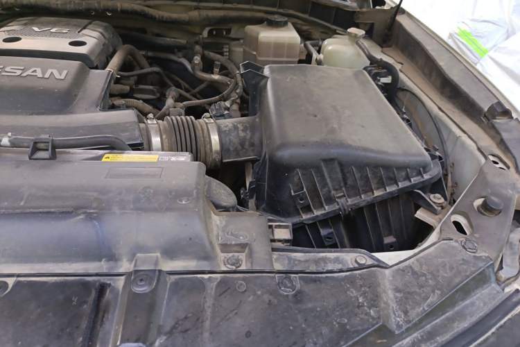 Used Nissan Patrol  Engine Bay Left