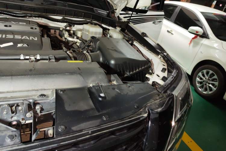 Used Nissan Patrol 2019 Y62 4.0L SE-T1 Middle East Engine Bay Left