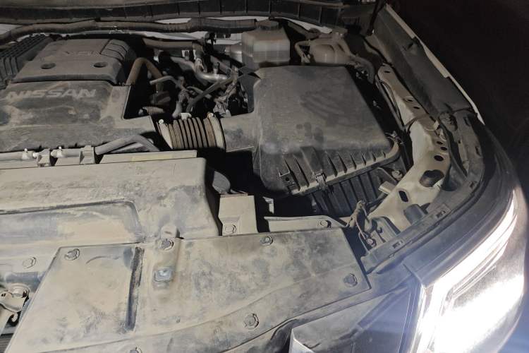 Used Nissan Patrol 2019 Y62 4.0L SE-T1 Middle East Engine Bay Left