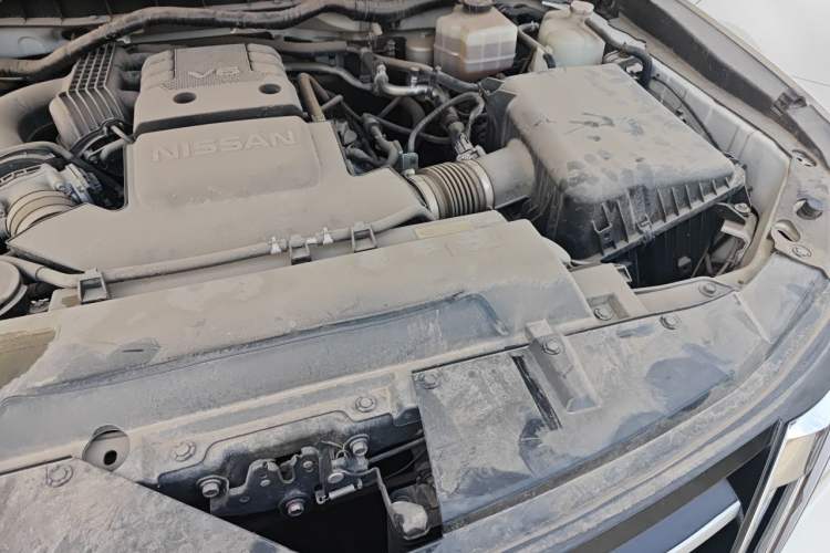 Used Nissan Patrol  Engine Bay Left