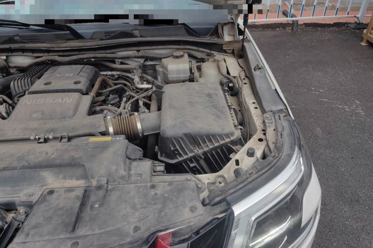 Used Nissan Patrol  Engine Bay Left