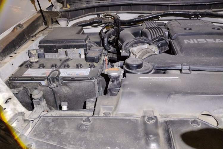 Used Nissan Patrol  Engine Bay Right