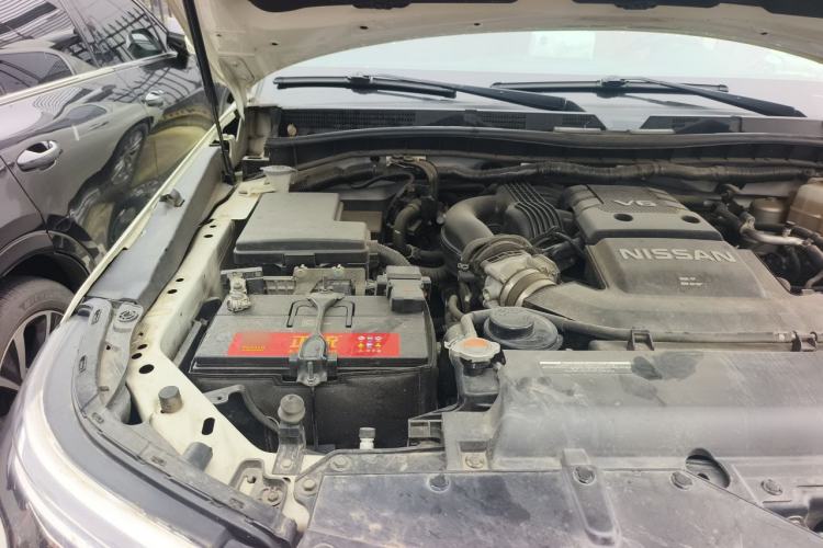 Used Nissan Patrol  Engine Bay Right