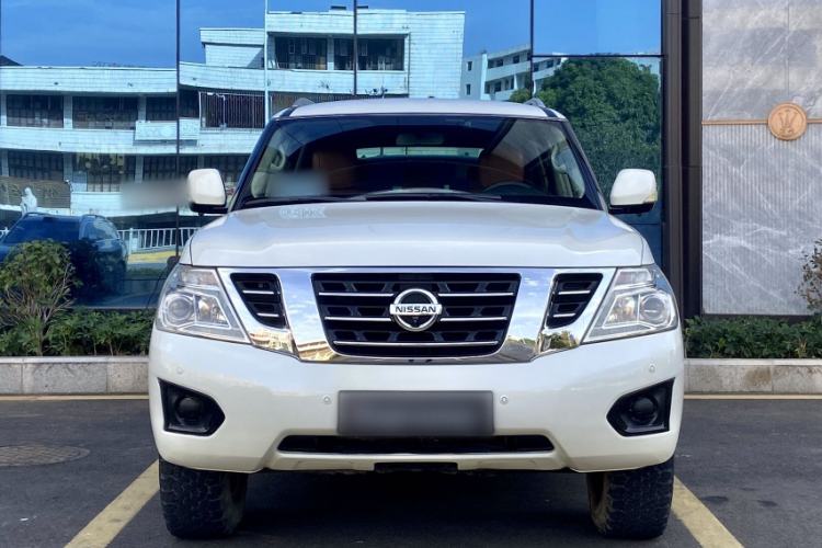 Used Nissan Patrol 2019 Y62 4.0L SE-T1 Middle East Exterior 5