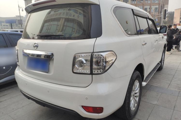Used Nissan Patrol 2019 Y62 4.0L SE-T1 Middle East Exterior 5