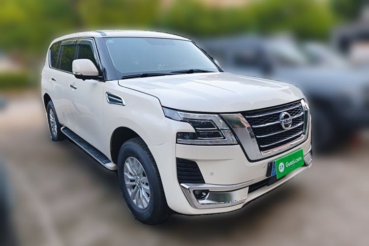 Used Nissan Patrol 2019 Y62 4.0L SE-T1 Middle East Front Right 45 Deg