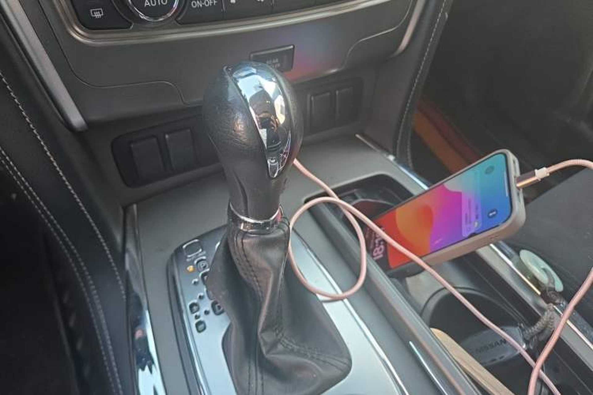 Used Nissan Patrol  Gear Lever