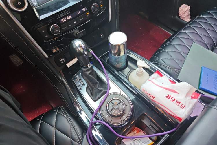 Used Nissan Patrol  Gear Lever