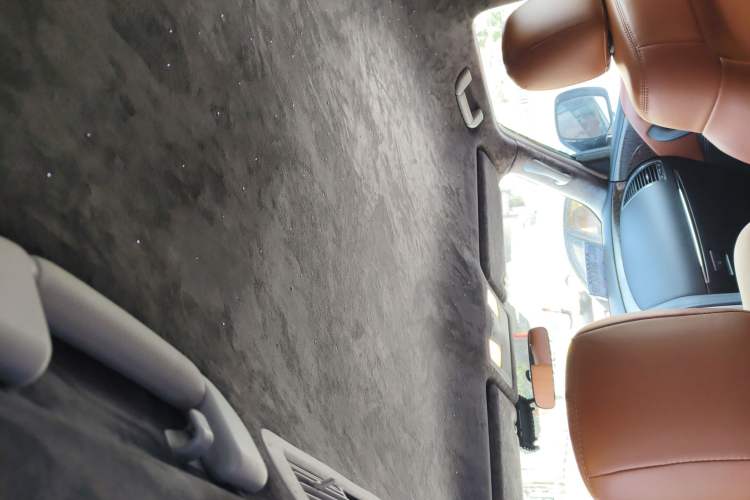 Used Nissan Patrol 2019 Y62 4.0L SE-T1 Middle East Headliner