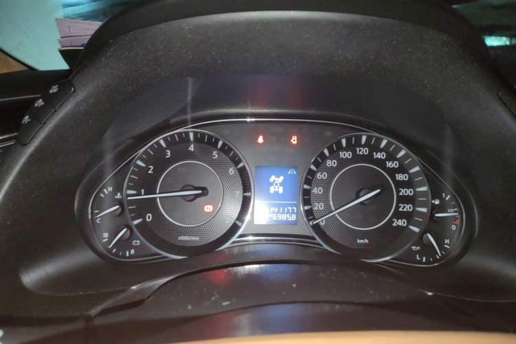 Used Nissan Patrol  Instrument Cluster